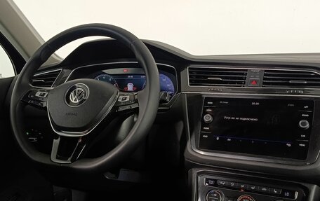 Volkswagen Tiguan II, 2017 год, 2 390 000 рублей, 12 фотография