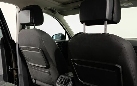 Volkswagen Tiguan II, 2017 год, 2 390 000 рублей, 10 фотография