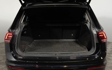 Volkswagen Tiguan II, 2017 год, 2 390 000 рублей, 24 фотография