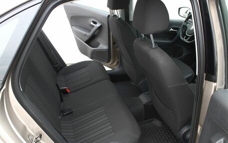 Volkswagen Polo VI (EU Market), 2016 год, 950 400 рублей, 13 фотография