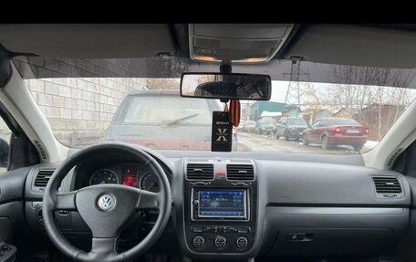 Volkswagen Jetta VI, 2007 год, 500 000 рублей, 13 фотография
