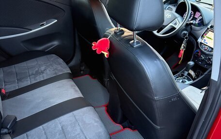 Hyundai Solaris II рестайлинг, 2012 год, 1 000 000 рублей, 12 фотография