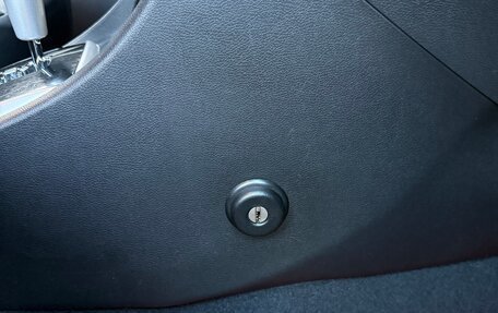 Hyundai Solaris II рестайлинг, 2012 год, 1 000 000 рублей, 28 фотография