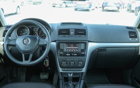 Skoda Yeti I рестайлинг, 2016 год, 1 349 000 рублей, 8 фотография