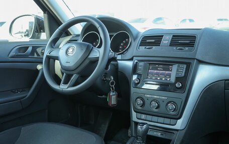 Skoda Yeti I рестайлинг, 2016 год, 1 349 000 рублей, 10 фотография