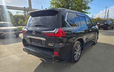 Lexus LX III, 2016 год, 6 890 000 рублей, 8 фотография