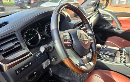 Lexus LX III, 2016 год, 6 890 000 рублей, 29 фотография