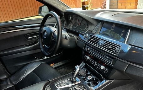 BMW 5 серия, 2011 год, 1 750 000 рублей, 16 фотография