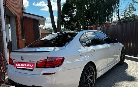 BMW 5 серия, 2011 год, 1 750 000 рублей, 14 фотография
