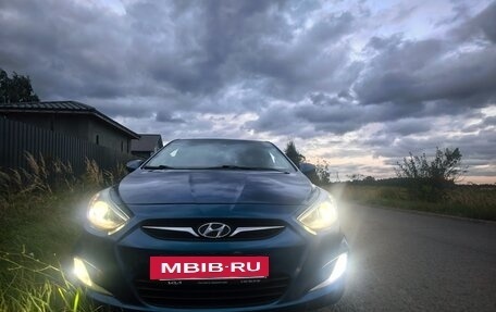 Hyundai Solaris II рестайлинг, 2014 год, 1 180 000 рублей, 2 фотография