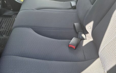 Nissan Tiida, 2008 год, 750 000 рублей, 24 фотография