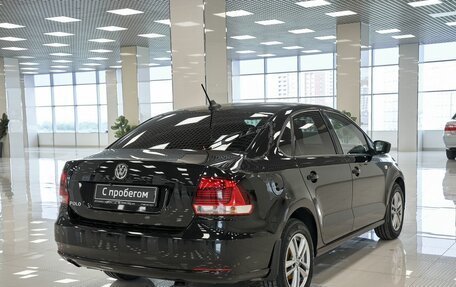 Volkswagen Polo VI (EU Market), 2017 год, 1 070 000 рублей, 2 фотография