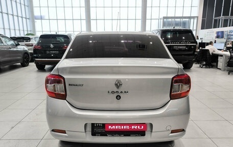 Renault Logan II, 2017 год, 650 000 рублей, 6 фотография