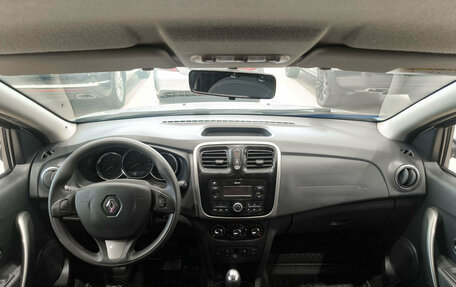 Renault Logan II, 2017 год, 650 000 рублей, 14 фотография
