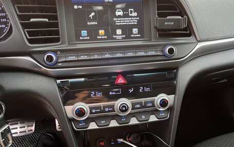 Hyundai Elantra VI рестайлинг, 2020 год, 1 575 000 рублей, 21 фотография