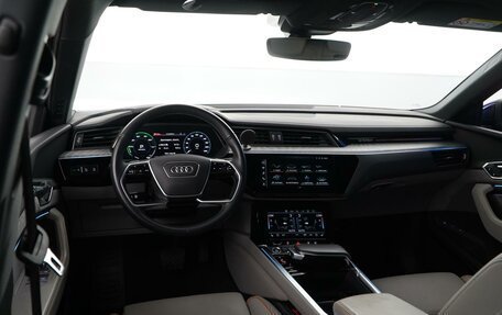 Audi e-tron I, 2021 год, 5 547 031 рублей, 6 фотография