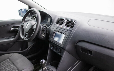 Volkswagen Polo VI (EU Market), 2016 год, 742 000 рублей, 10 фотография