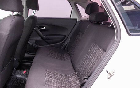 Volkswagen Polo VI (EU Market), 2016 год, 742 000 рублей, 11 фотография
