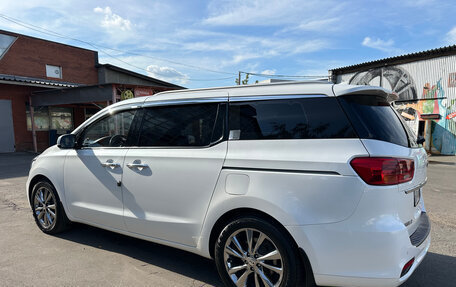 KIA Carnival III, 2019 год, 3 850 000 рублей, 4 фотография
