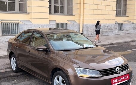 Volkswagen Jetta VI, 2011 год, 830 000 рублей, 7 фотография