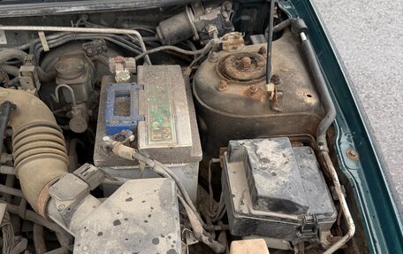 Mazda 323, 1999 год, 175 000 рублей, 14 фотография