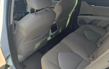 Toyota Camry, 2019 год, 2 650 000 рублей, 5 фотография