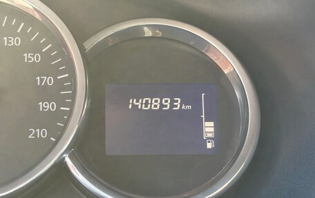 Renault Logan II, 2018 год, 650 000 рублей, 16 фотография