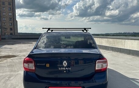 Renault Logan II, 2018 год, 650 000 рублей, 4 фотография