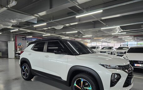 Chevrolet TrailBlazer, 2023 год, 2 400 000 рублей, 2 фотография