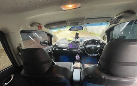Honda Fit Shuttle I рестайлинг, 2014 год, 900 000 рублей, 13 фотография