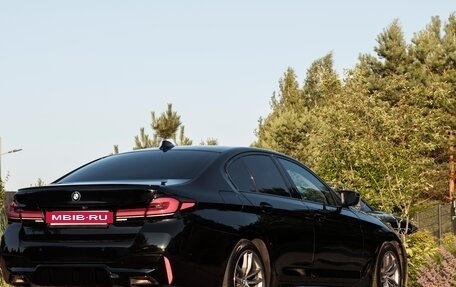 BMW 5 серия, 2019 год, 2 520 000 рублей, 4 фотография
