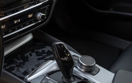 BMW 5 серия, 2019 год, 2 520 000 рублей, 24 фотография