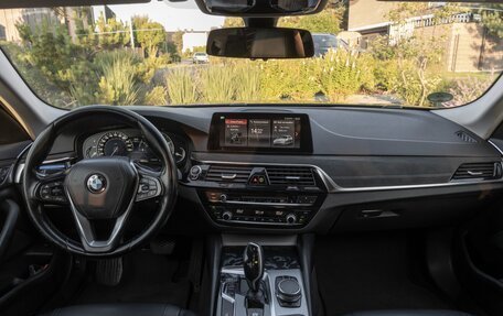 BMW 5 серия, 2019 год, 2 520 000 рублей, 18 фотография