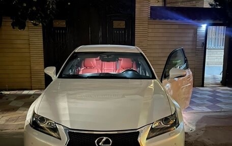 Lexus GS IV рестайлинг, 2015 год, 2 500 000 рублей, 1 фотография