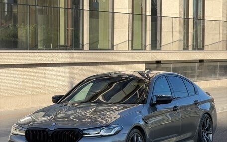 BMW M5, 2019 год, 6 200 000 рублей, 3 фотография