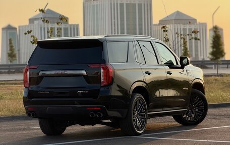 GMC Yukon IV, 2022 год, 7 900 000 рублей, 8 фотография