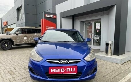 Hyundai Solaris II рестайлинг, 2011 год, 360 000 рублей, 2 фотография