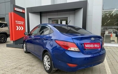 Hyundai Solaris II рестайлинг, 2011 год, 360 000 рублей, 19 фотография