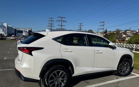 Lexus NX I, 2017 год, 3 100 000 рублей, 3 фотография