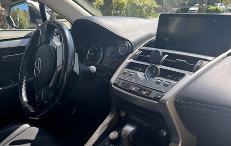 Lexus NX I, 2017 год, 3 100 000 рублей, 10 фотография