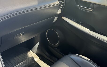 Lexus NX I, 2017 год, 3 100 000 рублей, 17 фотография