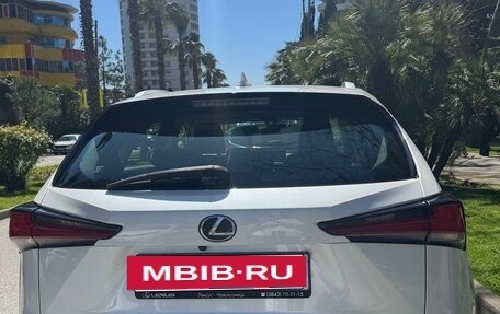 Lexus NX I, 2017 год, 3 100 000 рублей, 14 фотография