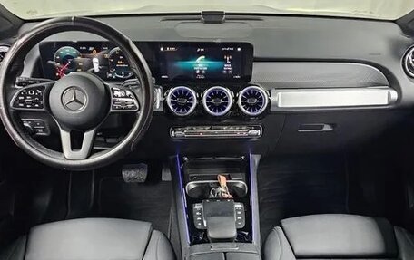 Mercedes-Benz GLB, 2022 год, 3 600 000 рублей, 9 фотография