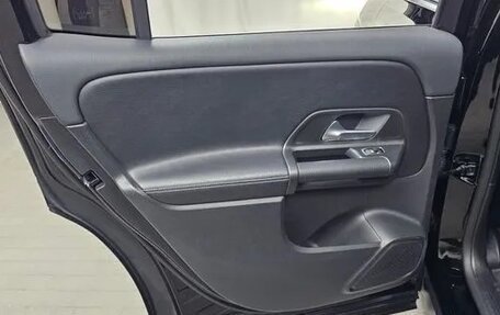 Mercedes-Benz GLB, 2022 год, 3 600 000 рублей, 13 фотография