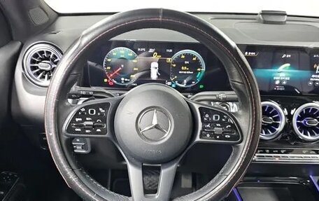 Mercedes-Benz GLB, 2022 год, 3 600 000 рублей, 18 фотография