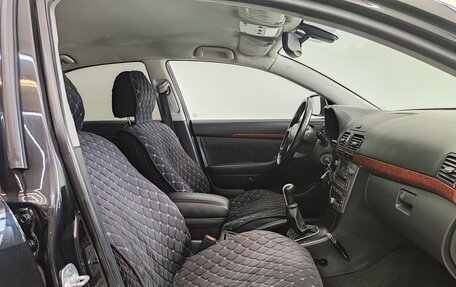 Toyota Avensis III рестайлинг, 2006 год, 825 000 рублей, 21 фотография