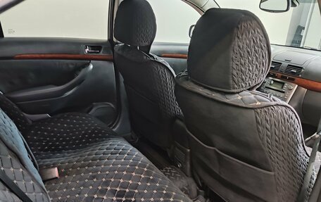 Toyota Avensis III рестайлинг, 2006 год, 825 000 рублей, 24 фотография