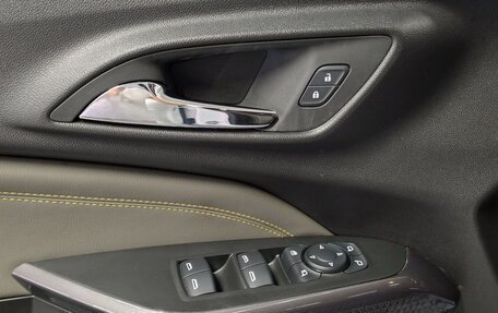 Chevrolet Trax, 2023 год, 1 500 000 рублей, 14 фотография