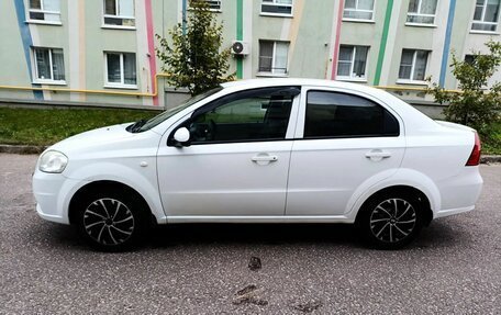 Chevrolet Aveo III, 2010 год, 550 000 рублей, 2 фотография