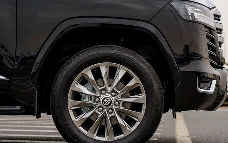 Toyota Land Cruiser, 2026 год, 12 800 000 рублей, 14 фотография